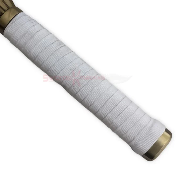 Detailed view of the white textured handle and gold pommel of the Nozarashi Katana
