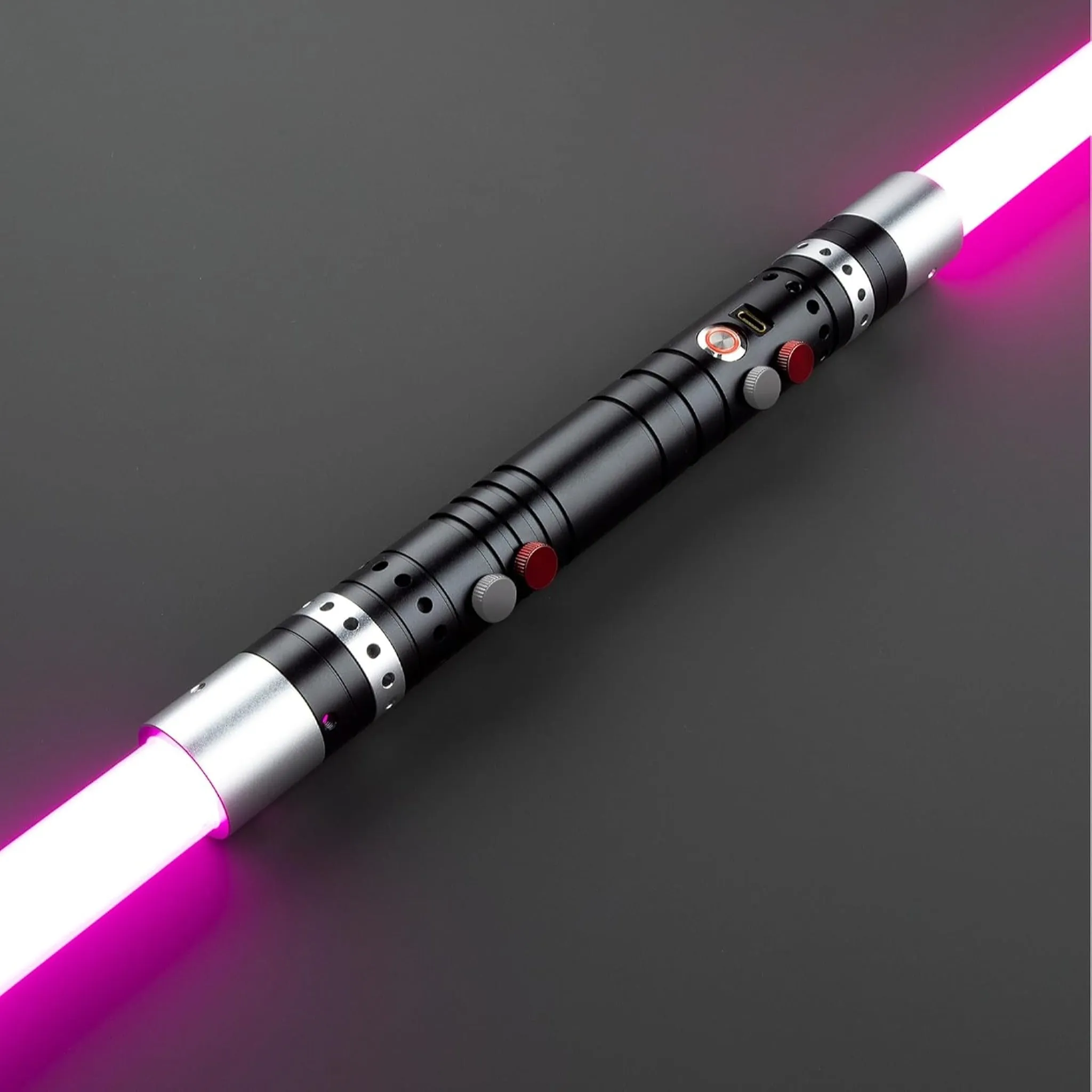 Star Wars Dual Blade Lightsaber Darth Maul Replica Star Wars Dual Blade Lightsaber Darth Maul Replica