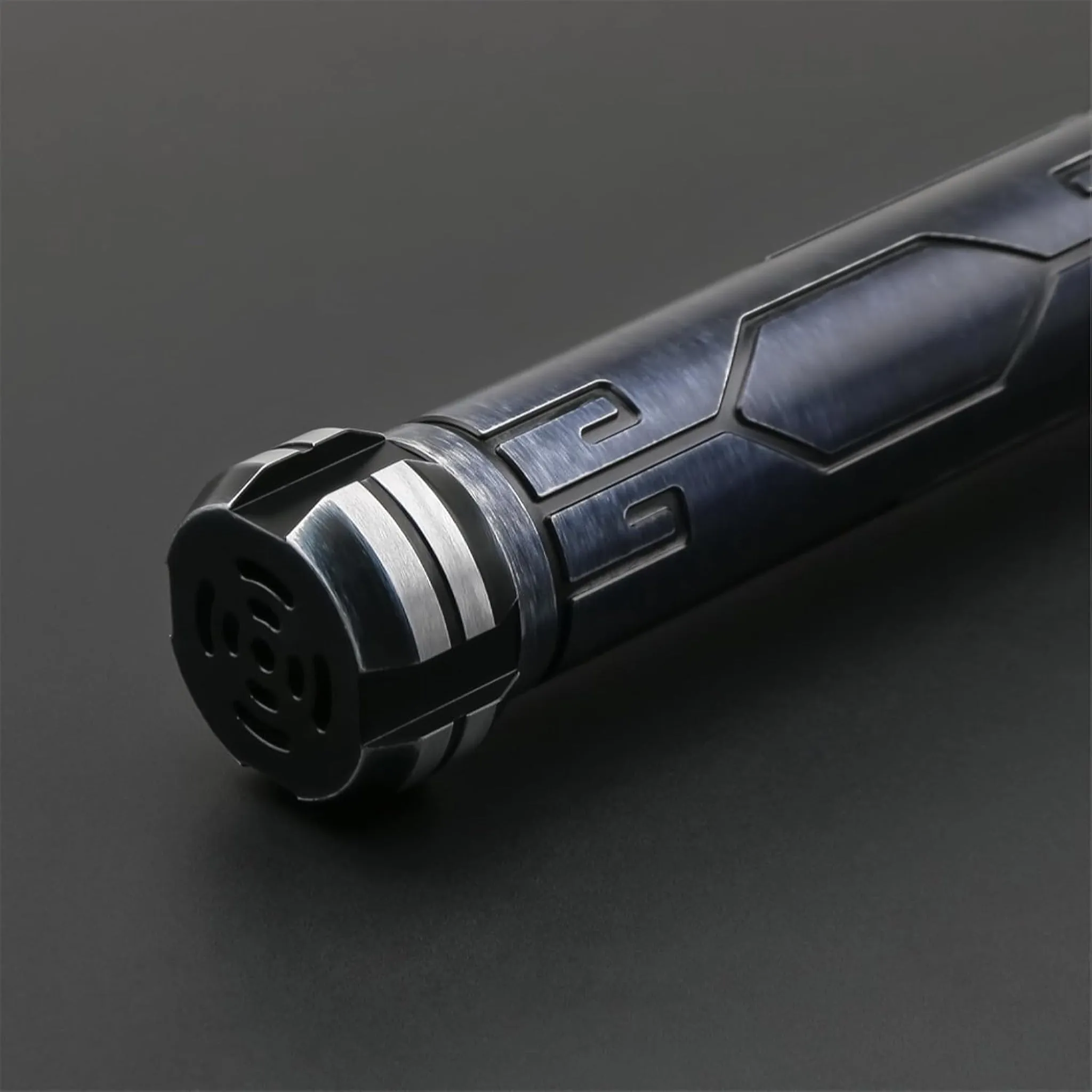 Star Wars Oathbinder Combat Light Oathbinder Combat Saber Star Wars Collector Replica - Image 4