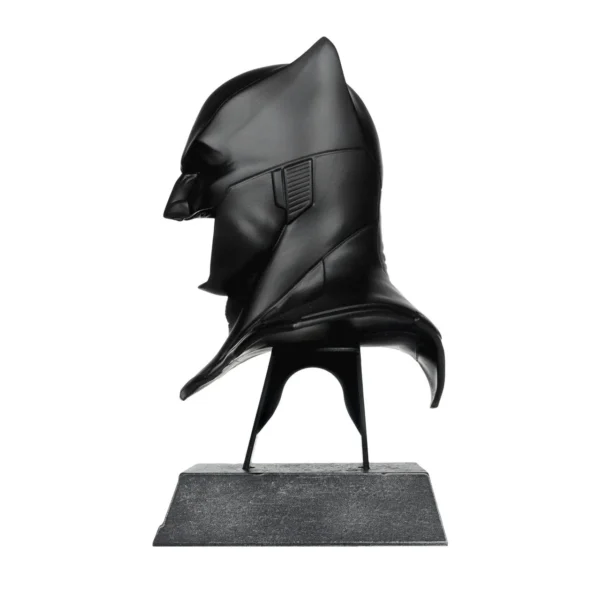 Justice League Batman 1:3 Scale Cowl Replica - Image 3